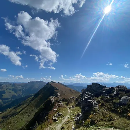 アパート Schmitten 67 *